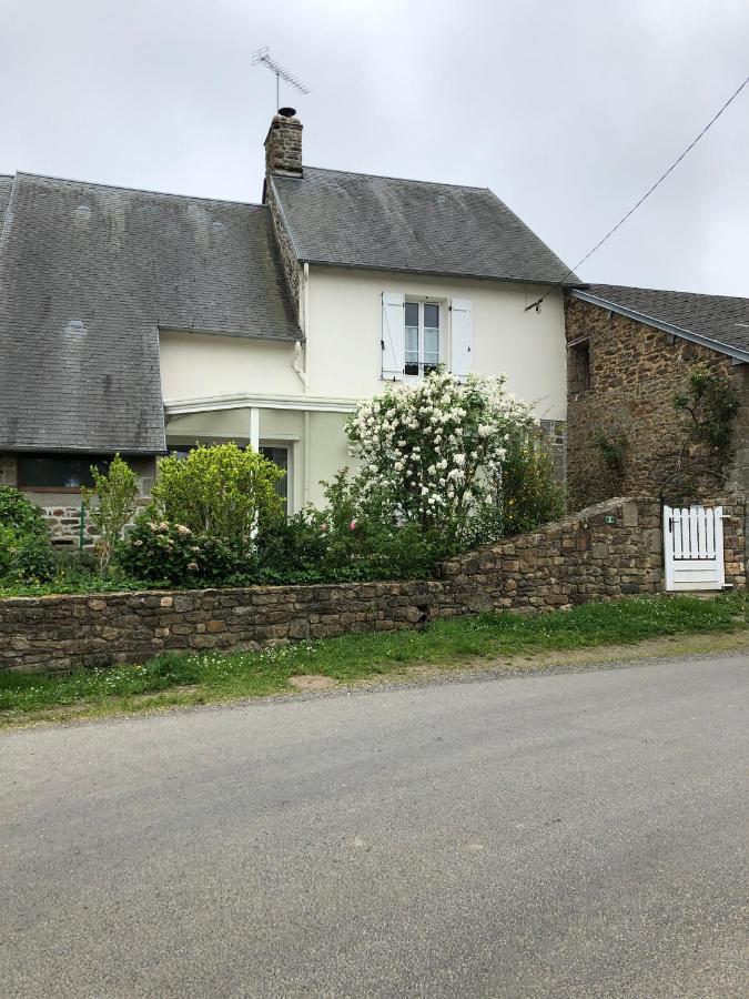 Gite De Magali Villa Champeaux Esterno foto